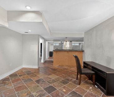 For Lease - 28 Wootten Way, Markham, Ontario - Photo 3