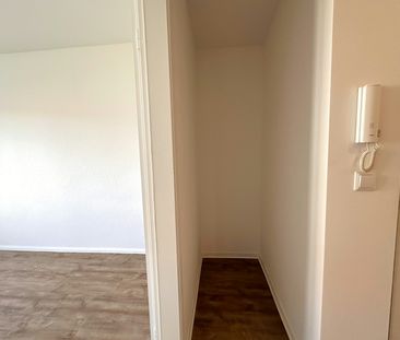 Neu sanierte Familienwohnung // Modernes Bad & Fantastischer Ausblick - Foto 6