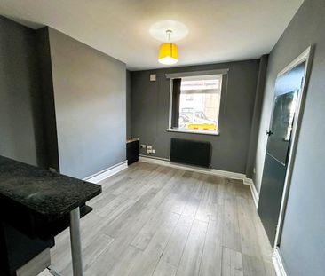 £750 PCM, One Bedroom Ground Floor Flat with Private Garden in Nort... - Photo 5