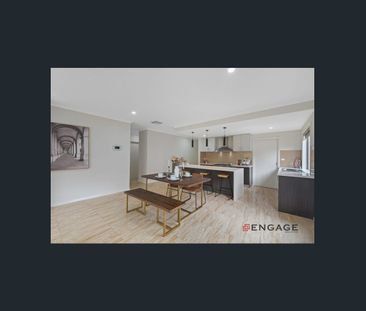 Modern Family Home in a Prime Location ! - Photo 4