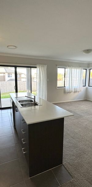 21 Subiaco Road, North Kellyville NSW 2155 - House For Rent | Domain - Photo 1