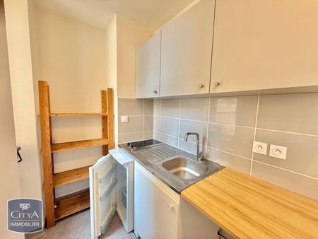 Location Appartement 2 pièces 39m² ST ETIENNE 42000 - Photo 2