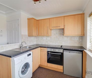 1 bedroom flat to rent - Photo 2