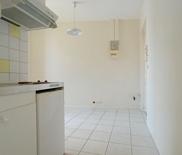 Location Appartement 1 pièce 20m² NANTES 44100 - Photo 3