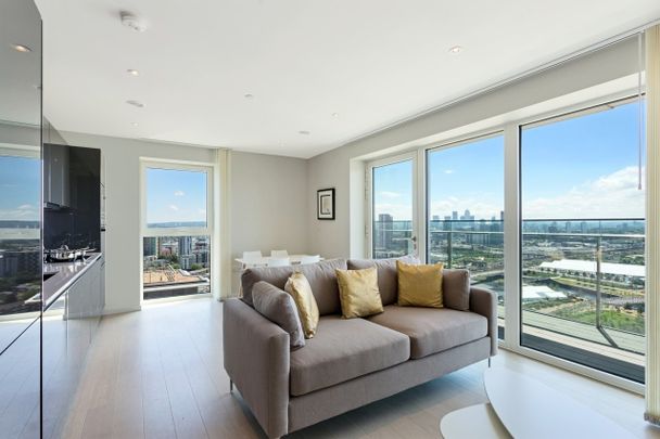 2 Bed Flat, Glasshouse Gardens, E20 - Photo 1