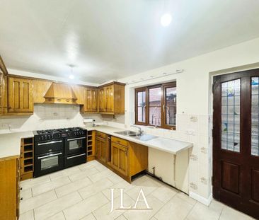 4 bed detached house to rent in Elliot Close, Leicester, LE2 - Photo 2