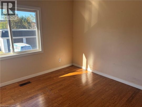 232 BARTON Street, Hamilton, Ontario, L8E9X9 - Photo 1