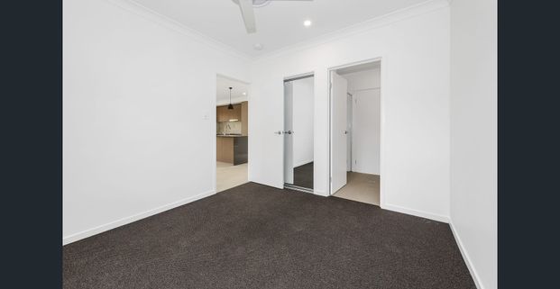 Modern home in sought after location - Photo 1