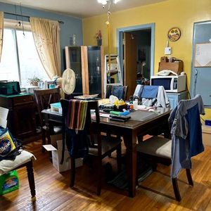 Grand logement de quatre et demi pièces très bien situé - Photo 2