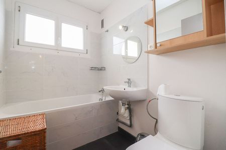 Location Appartement 2 pièces 43m² - Photo 4