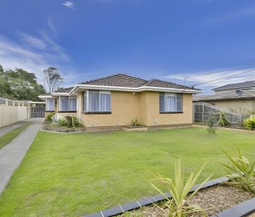 21 Woorigoleen Drive, Keilor East - Photo 4