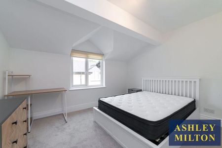 5 bedroom terraced house to rent - Photo 5