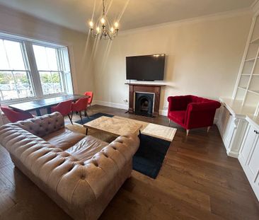 3 bedroom flat to rent - Photo 1