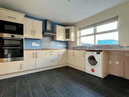 11 Windsor Hill, Waringstown, BT66 7FZ - Photo 5