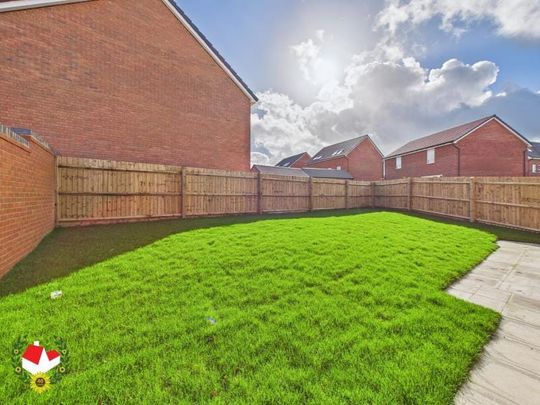 Embling Way, Winnycroft - Photo 1