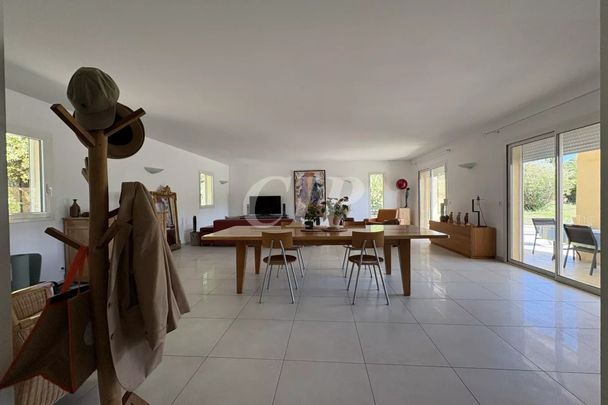 AIX EN PROVENCE VILLA STANDING 164 M² - Photo 1