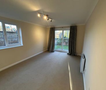 Leas Road, Guildford, Surrey, GU1 - Photo 3