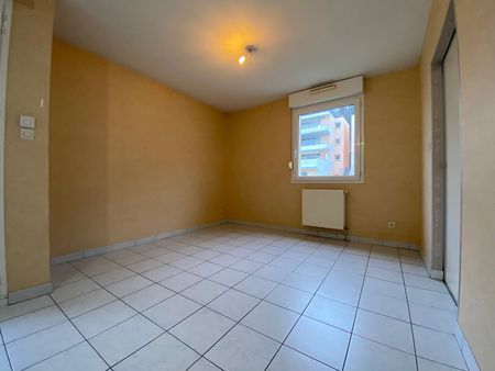 Location Appartement 4 pièces 85m² BESANCON 25000 - Photo 3