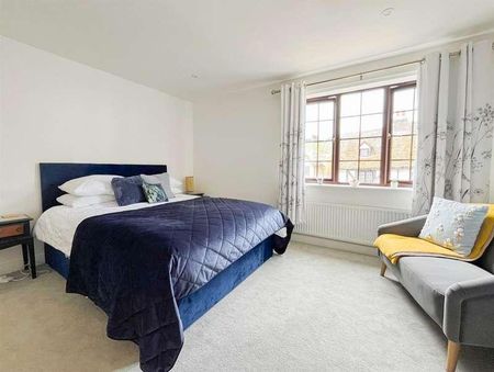 The Bourne, Hastings, TN34 - Photo 3