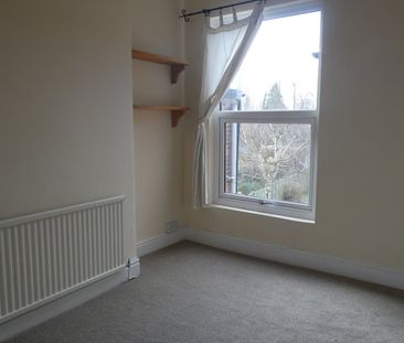 2 Bed Terraced House, Kings Road, B14 - Photo 3