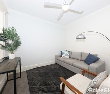 Charming Freestanding Home with Courtyard in the Heart of Woollahra - Photo 5