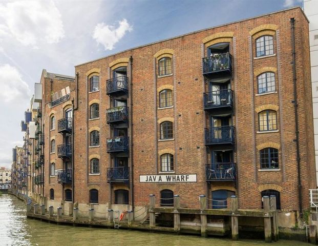Shad Thames, SE1, London - Photo 1