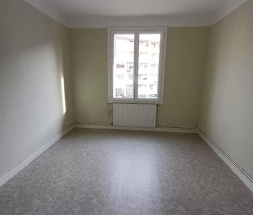 Location Appartement 3 pièces 70m² MILLAU 12100 - Photo 5