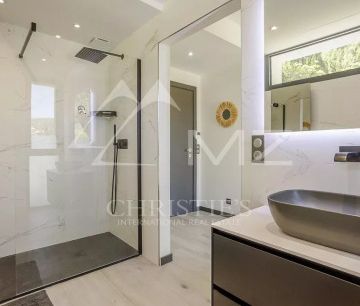 Villa • Gairaut - Photo 5