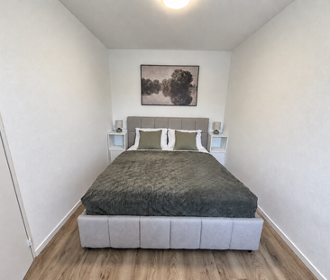 Exklusive möblierte 2.5 Zimmer Stadtwohnung nahe Bahnhof Zug - Foto 3
