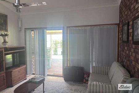 Country retreat with very low maintenance - Photo 2