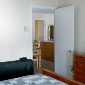 Appartement 4 1/2 Avec Cour - Photo 3