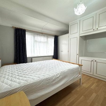 Longthornton Road, SW16, Property for rent - Photo 1