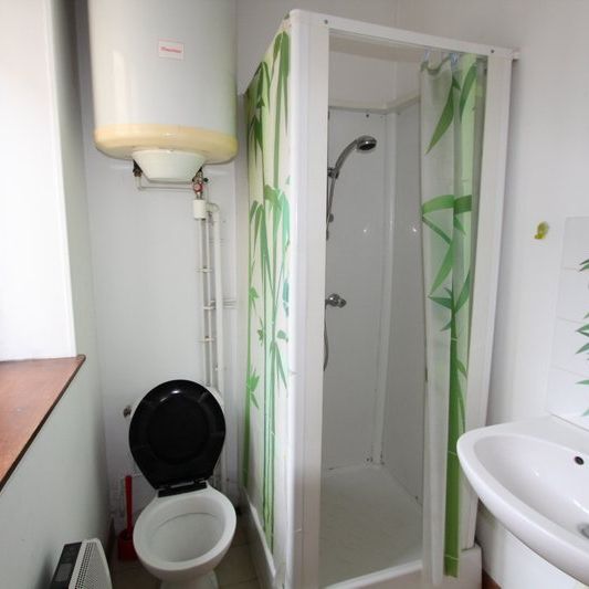 Location Appartement 2 pièces 40m² LA CHARITE SUR LOIRE 58400 - Photo 1