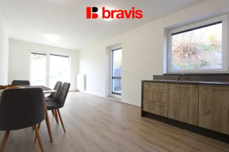Pronájem bytu 2+kk, ulice Myslínova, Brno - Královo Pole, Vila „Pod Zaječí horou“, terasa se zahrádkou, 2 parkovací stání, sklep - Fotografie 3