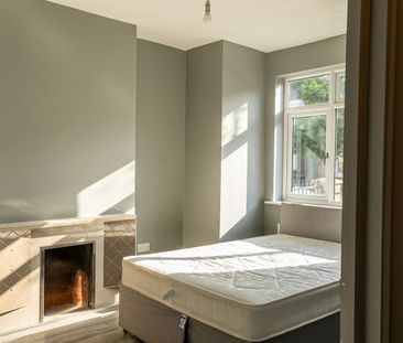 Room in a Shared House, Spencer Road, E17 - Photo 4