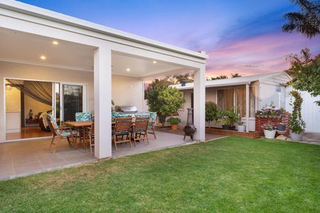 Generous, Well-Maintained Home with Granny Flat and 7.6kW Solar! - Photo 2