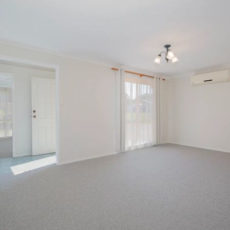 14 Finch Close - Photo 5