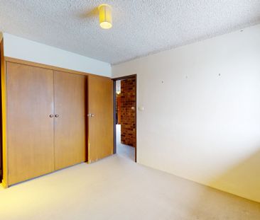 2/77 Cleary Street, Hamilton NSW 2303 - Photo 2