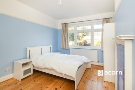 4 bedroom terraced house to rent - Photo 3