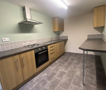 2 bedroom terraced house to rent - Photo 6