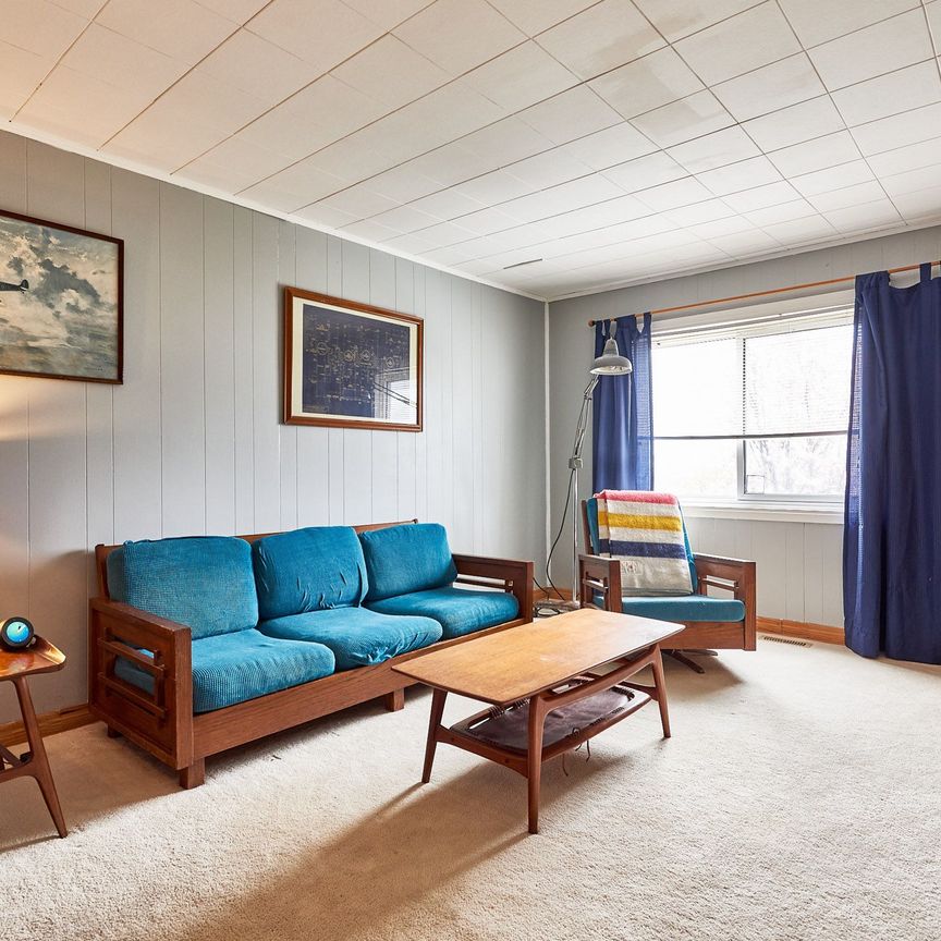 For Lease - 64 Cedar Street, Ajax, Ontario - Photo 1