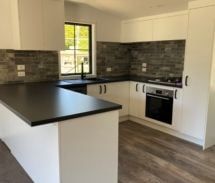 Modern 2brm cottage in Temuka! - Photo 1