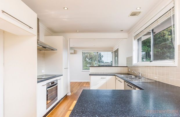 21 Mirbelia Crescent, Rivett ACT 2611 - House For Rent | Domain - Photo 1