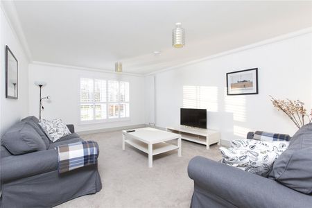 3 bedroom apartment to rent - Photo 2