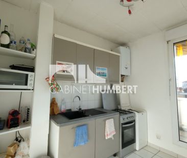 Location Appartement 2 pièces 50m² ST ETIENNE 42000 - Photo 3