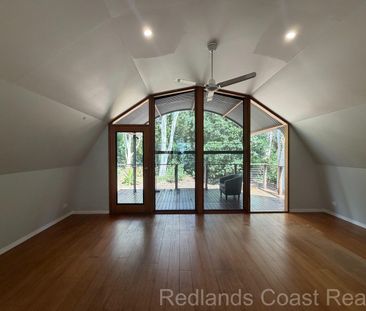 Comfortable Family Home with Great Outdoor Entertaining - Photo 5