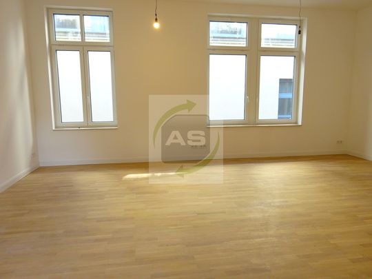 Exklusiv. Erstbezug. Einbauküche. - Foto 1