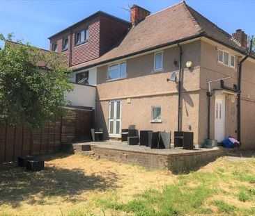 Room in a Shared House, Taylors Green, W3 - Photo 5