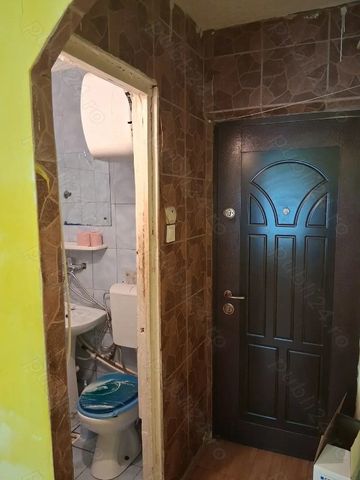 STOOP 750 ron lunar - garsoniera Podul e Piatra - Fotografie 4