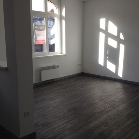 Location Appartement 2 pièces 38m² ST OMER 62500 - Photo 3